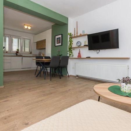 Adria Krk Apartment 克尔克 外观 照片